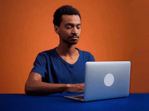 giphy 2 Jul 13 2022 06 03 22 08 PM - Saiba como os chatbots podem contribuir para o seu negócio giphy 2 Jul 13 2022 06 03 22 08 PM - Saiba como os chatbots podem contribuir para o seu negócio